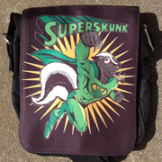 SUPER SKUNK SHOULDER BAG